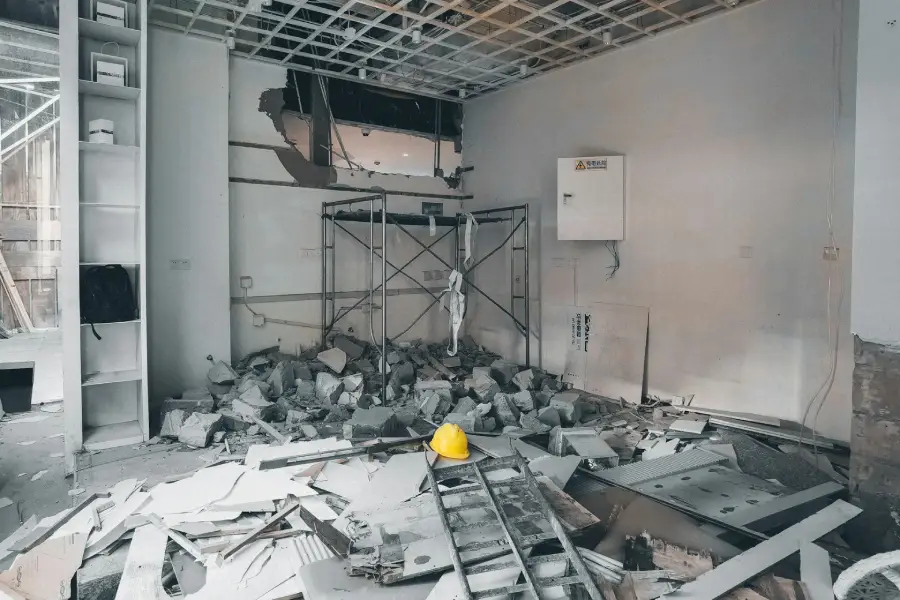 Rückbau und Abbruch Zürich – sichere Baudienstleistungen Zürich mit moderner Technik